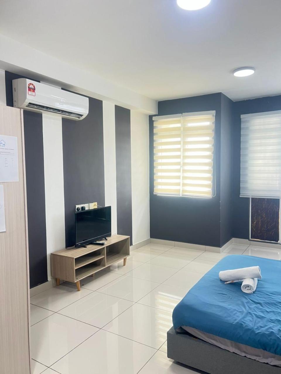 Residences At Daya By Sr Home ジョホールバル エクステリア 写真