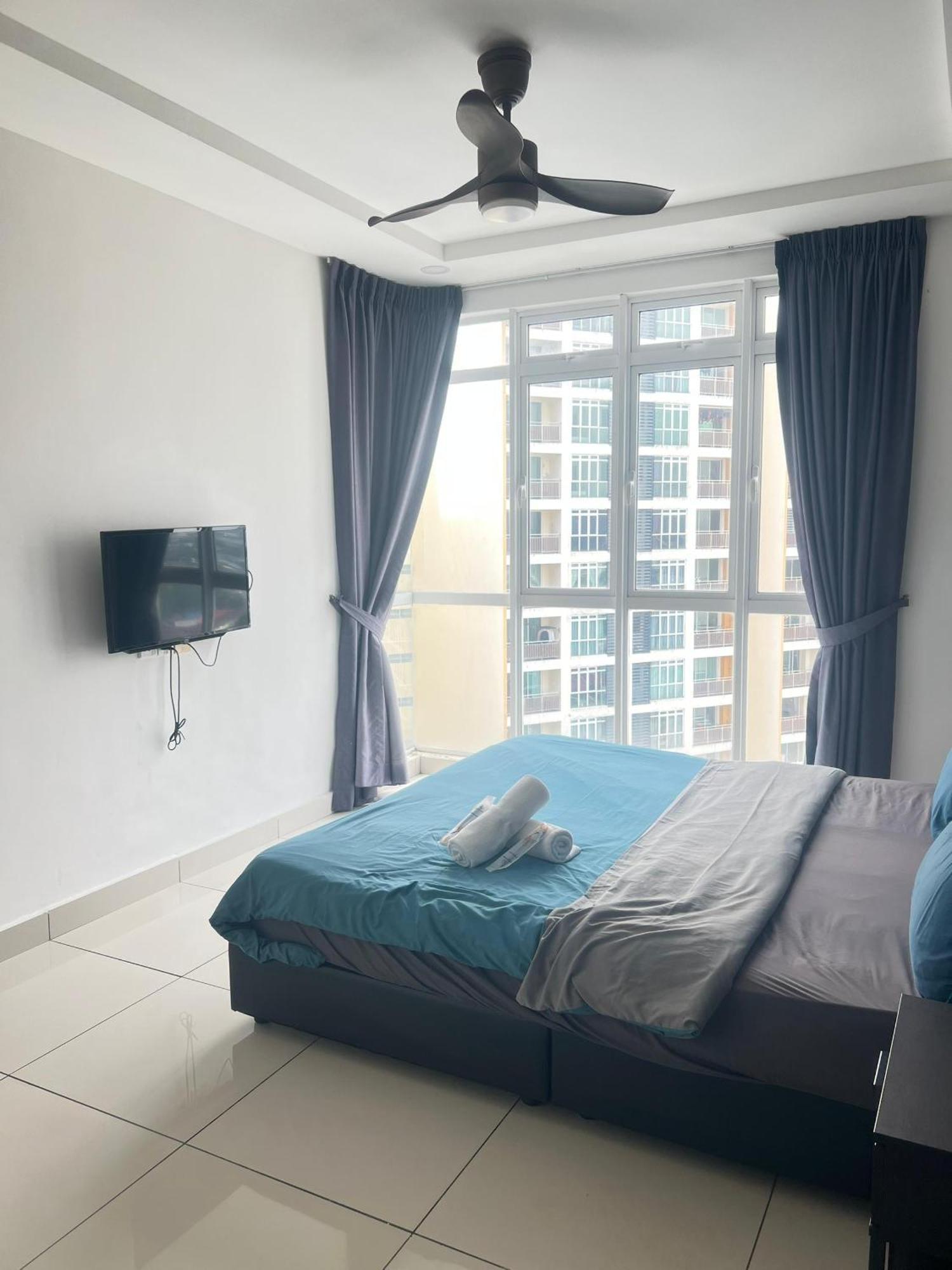 Residences At Daya By Sr Home ジョホールバル エクステリア 写真
