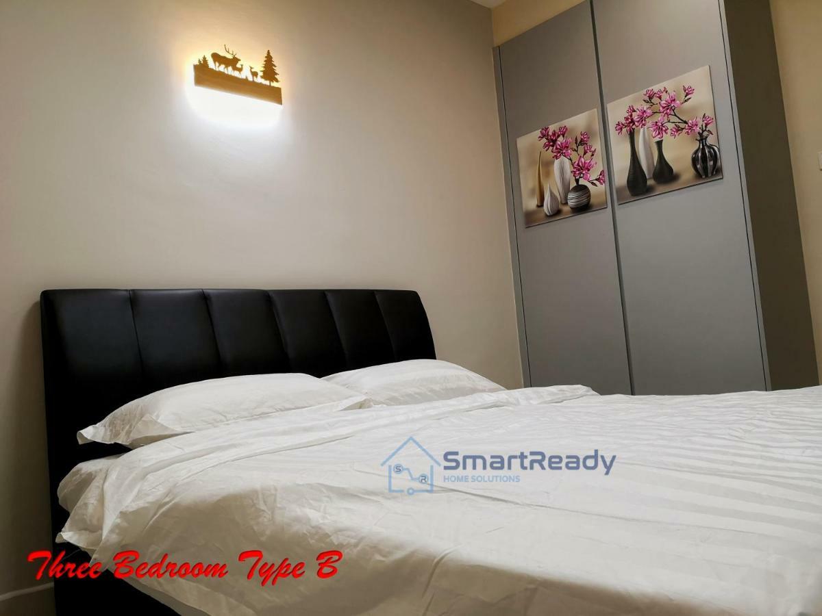 Residences At Daya By Sr Home ジョホールバル エクステリア 写真