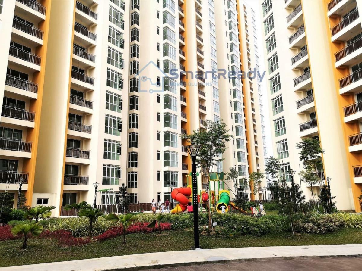 Residences At Daya By Sr Home ジョホールバル エクステリア 写真
