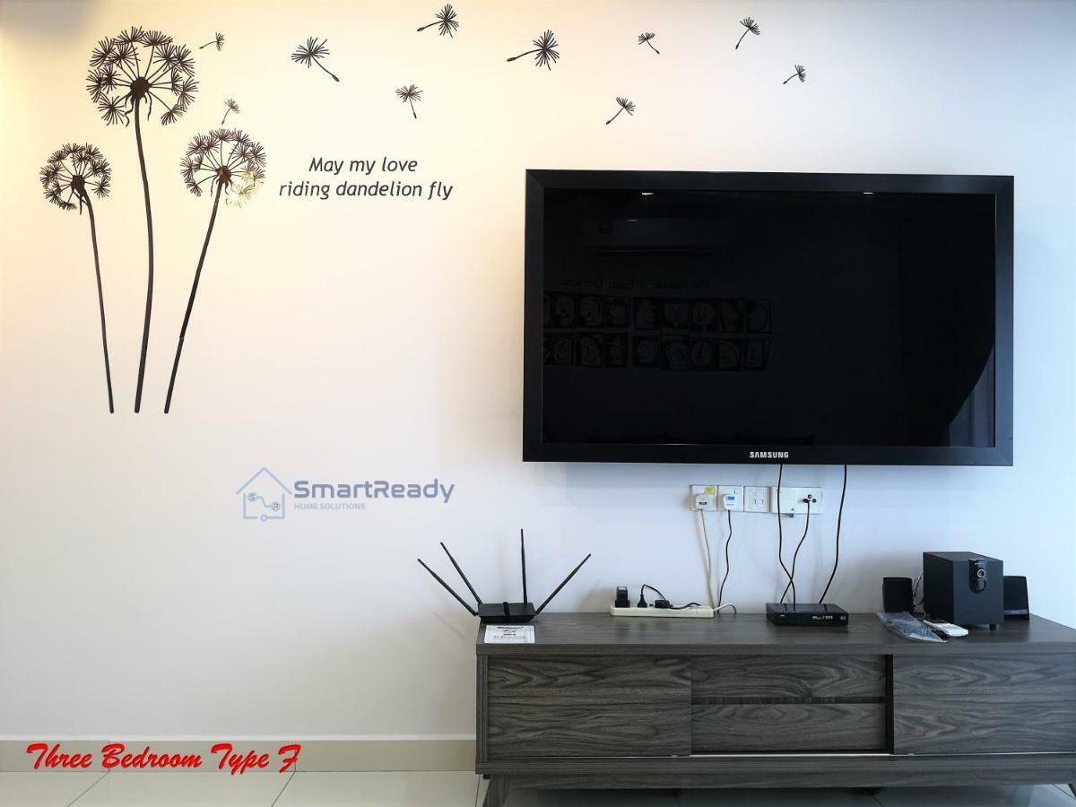 Residences At Daya By Sr Home ジョホールバル エクステリア 写真
