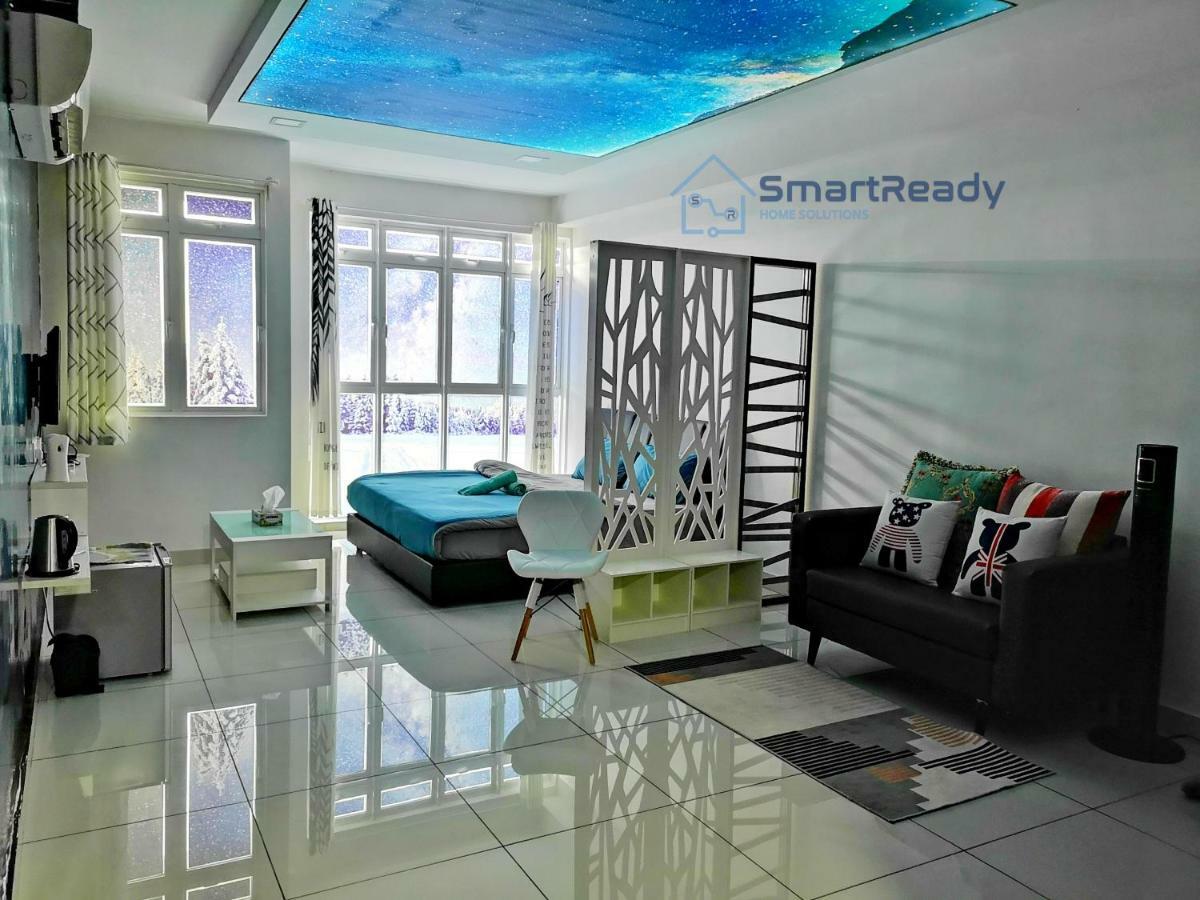 Residences At Daya By Sr Home ジョホールバル エクステリア 写真