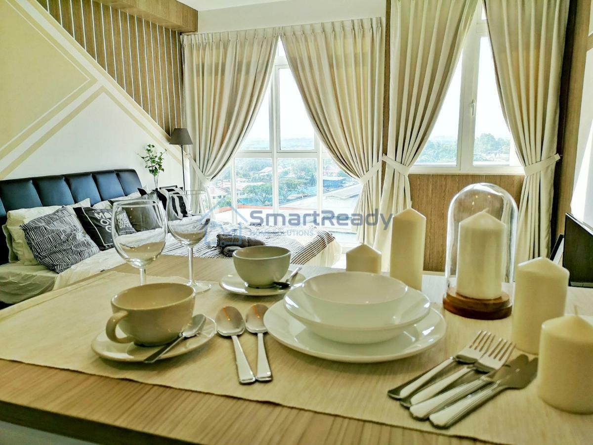 Residences At Daya By Sr Home ジョホールバル エクステリア 写真