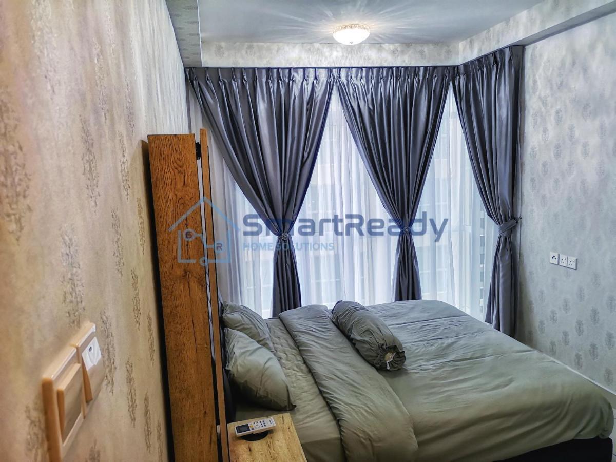 Residences At Daya By Sr Home ジョホールバル エクステリア 写真